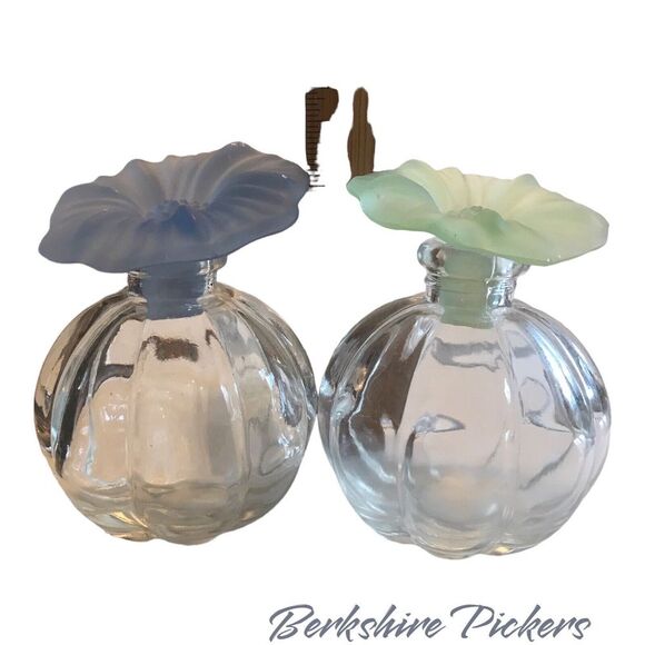 glass ribbed perfume bottle hibiscus stopper Blue, Green, Pink set of 3‎ - Picture 12 of 16
